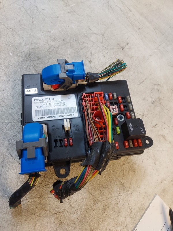 08-10 Pontiac G6 BCM Body Control Fuse Relay Module 20943341 OEM w/ Pigtails