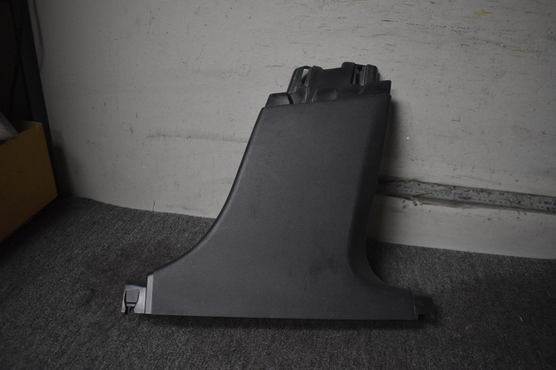 2019-2023 MAZDA 3 RIGHT SIDE B PILLAR TRIM FACTORY OEM