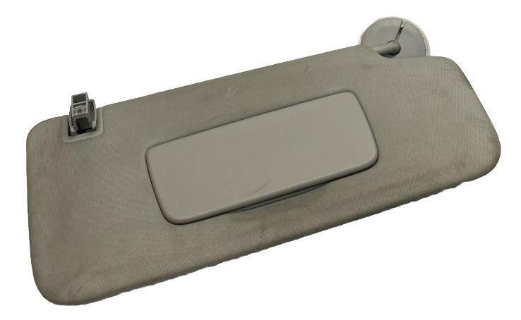 Chevrolet Traverse sun visor 2018 to 2021 right side assy OEM gray 84849725
