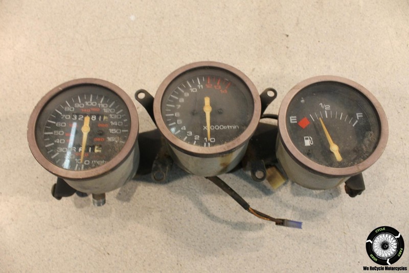 1993 Suzuki Katana 600 GSX600F SPEEDO TACH GAUGES DISPLAY CLUSTER SPEEDOMETER 93