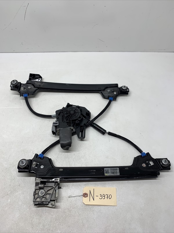 2016-2020 Tesla Model X Rear Right Window Regulator Assembly 3970 U19