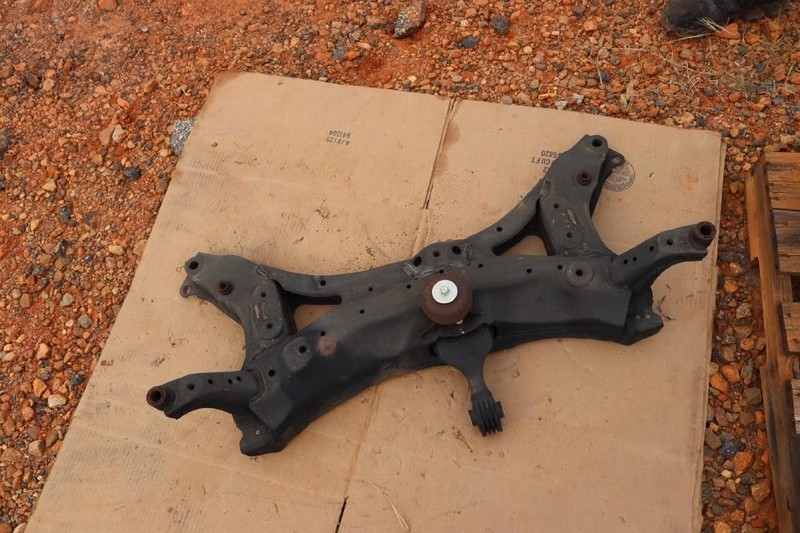 2016-2022 HONDA HRV FWD 1.8L FRONT ENGINE CRADLE UNDERCARRAIGE SUBFRAME OEM