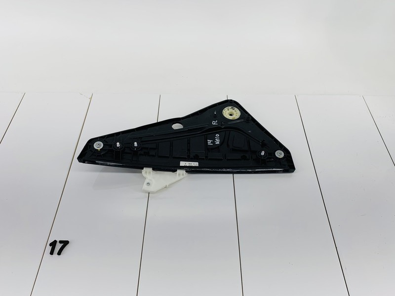 12-17 HYUNDAI VELOSTER FRONT LEFT DRIVER SIDE DOOR WINDOW REGULATOR OEM