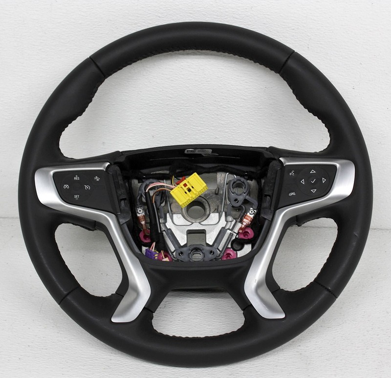 OEM GMC Acadia Black Leather Steering Wheel 84500816, Minor Marks