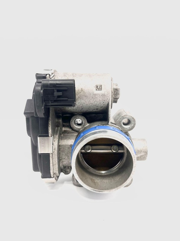 Chevy Equinox 1.5L Engine Throttle Body Valve Module 45000 Miles OEM
