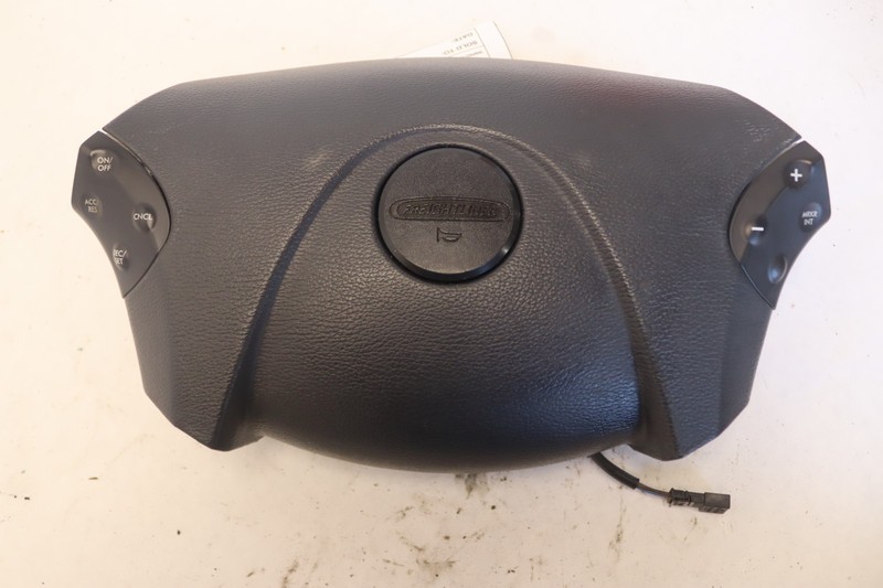 2018-2025 FREIGHTLINER CASCADIA 125 STEERING WHEEL PAD COVER A14-15886-001 OEM