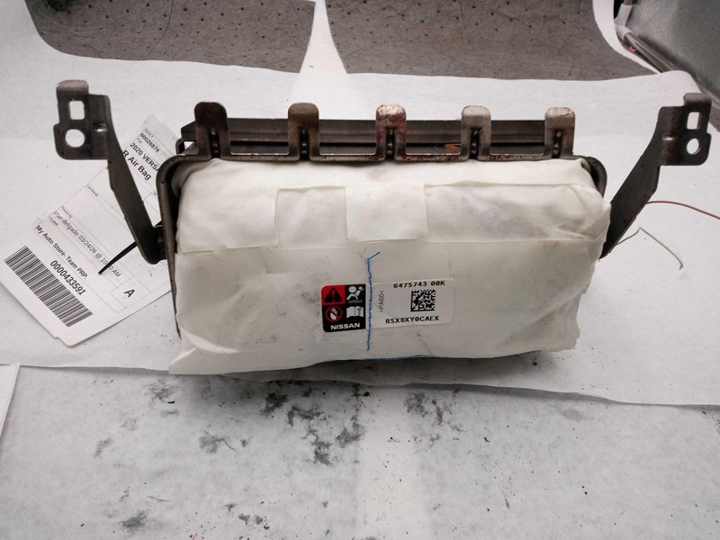 Used Right Instrument Panel Air Bag fits: 2020 Nissan Versa front passenger dash