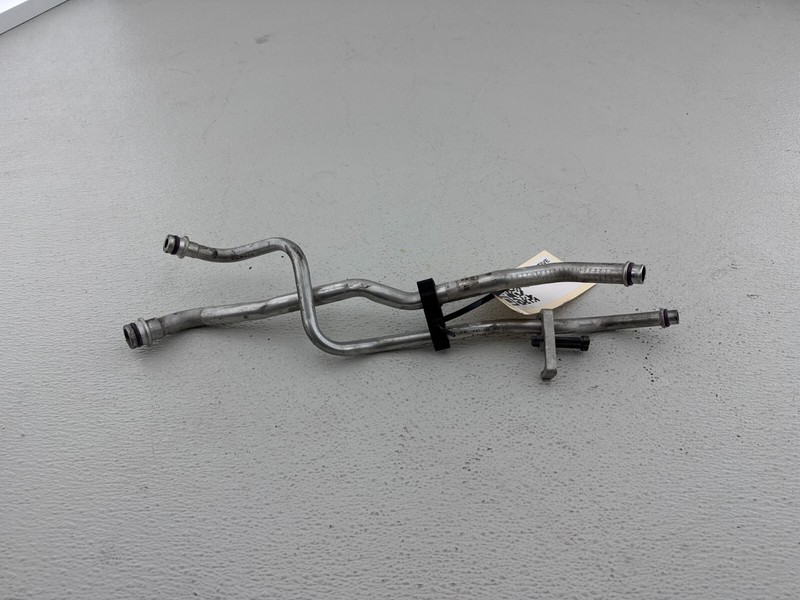 2011 - 2018 AUDI A8L REAR AC HOSE LINE PIPE 4H0820727 OEM