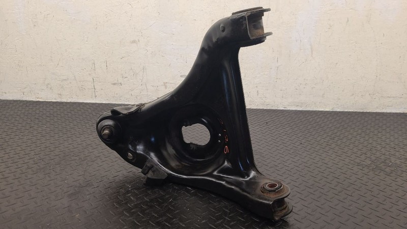 92-05 Chevrolet Astro Van RWD Front Right Lower Control Arm OEM 15969293