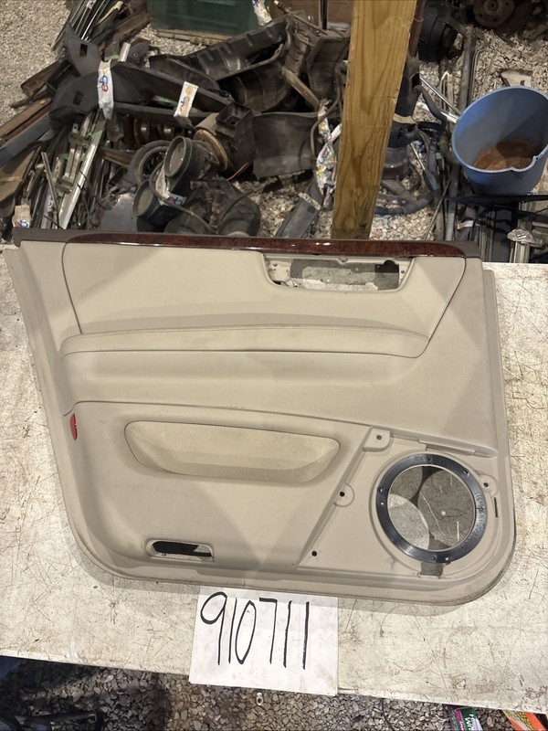2006 - 2011 CADILLAC DTS LEFT REAR INTERIOR DOOR PANEL