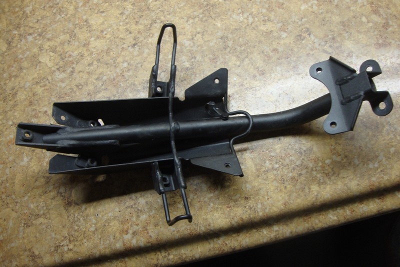 2014 Kawasaki Ninja EX650 EX 650 E 650E Rear Back Fender Support Mount Brace E10