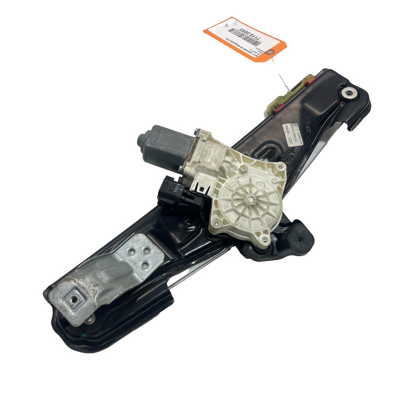2017-2020 JAGUAR XE REAR RIGHT PASSENGER SIDE DOOR WINDOW REGULATOR & MOTOR OEM