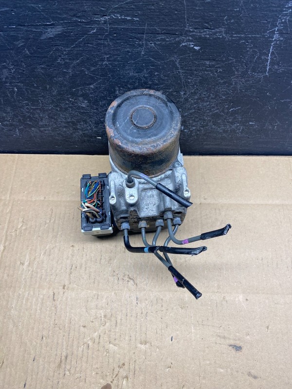 2006 2007 2008 Lexus Is250 ABS Brake Pump Anti Lock OEM Module AD5049 DG