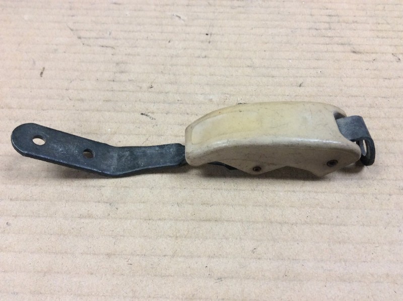 84 85 86 87 Civic 3DR Quarter Window Glass Lock Handle Latch Lever Used OEM