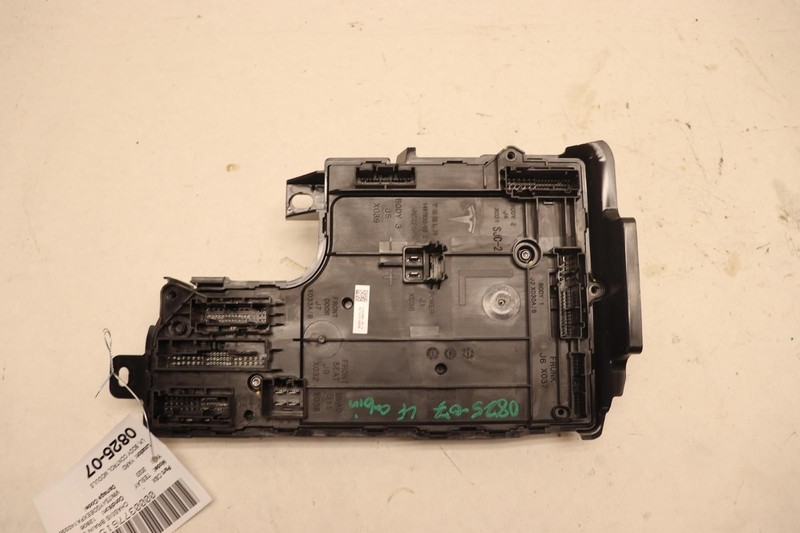 2020-2023 TESLA MODEL Y LEFT DRIVER SIDE BCM BODY CONTROL MODULE UNIT OEM