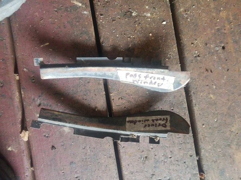 1950 Chevy Belair 2 door rh Lf Front Vent Window Upper Drip Molding