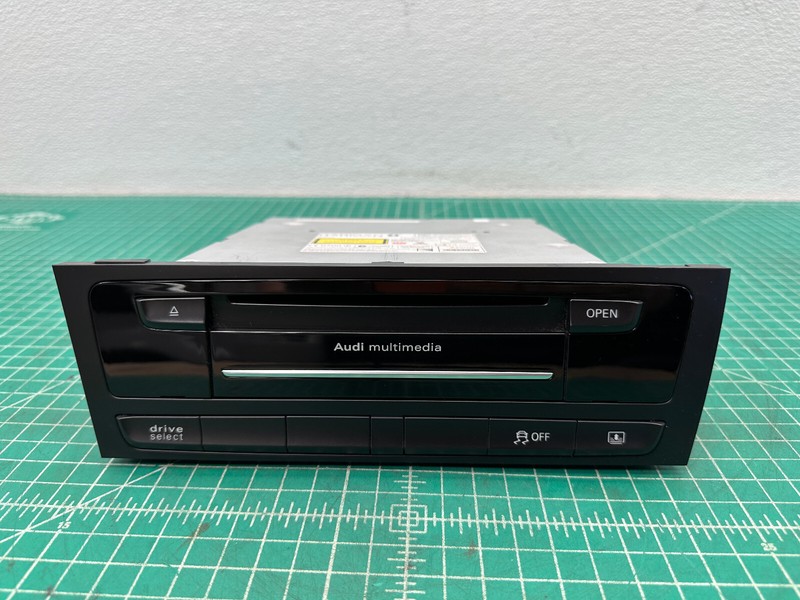 13-17 Audi S4 S5 A4 A5 Q5 AM FM CD PLAYER RADIO RECEIVER OEM