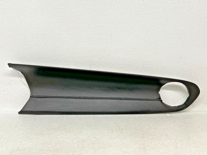 ⭐2016-2023 CHEVROLET CAMARO RIGHT SIDE DASH TRIM COVER PANEL MOLDING OEM LOT2439