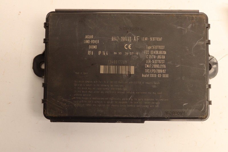 2010-2012 RANGE ROVER THEFT LOCKING KEYLESS ENTRY CONTROL MODULE OEM