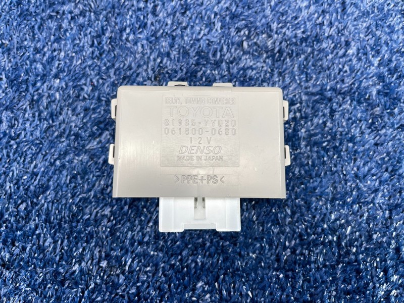 2013–2015 Lexus RX350 OEM Trailer Tow Converter Relay Module 81985-YY020