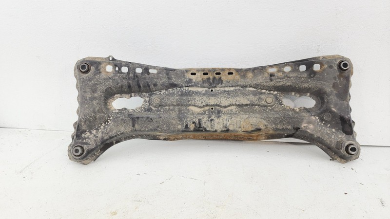 2016 Toyota CAMRY Rear Suspension Crossmember SubframeOEM