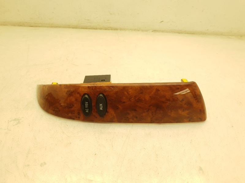 2006 TOYOTA SIENNA XLE DRIVER SIDE DASH RADIO BEZEL