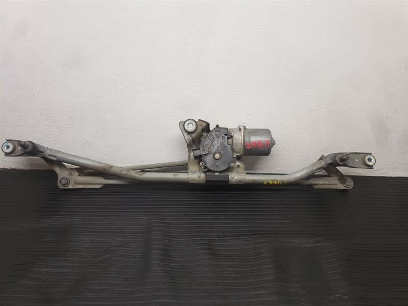 07-14 Chevrolet Tahoe Windshield Wiper Motor Assembly OEM 25923882