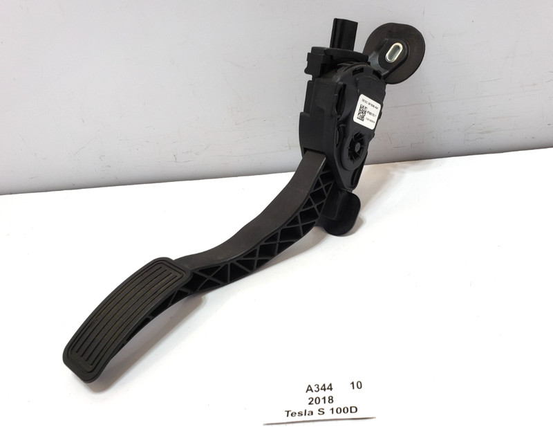 ✅ 2012-2020 OEM Tesla Model S X Gas Accelerator Trottle Foot Pedal