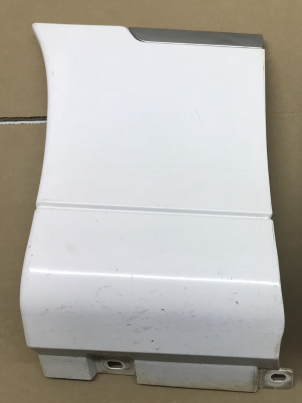 03-11 Lincoln Town Car Front Left Driver Fender Molding Chrome Insert OEM White