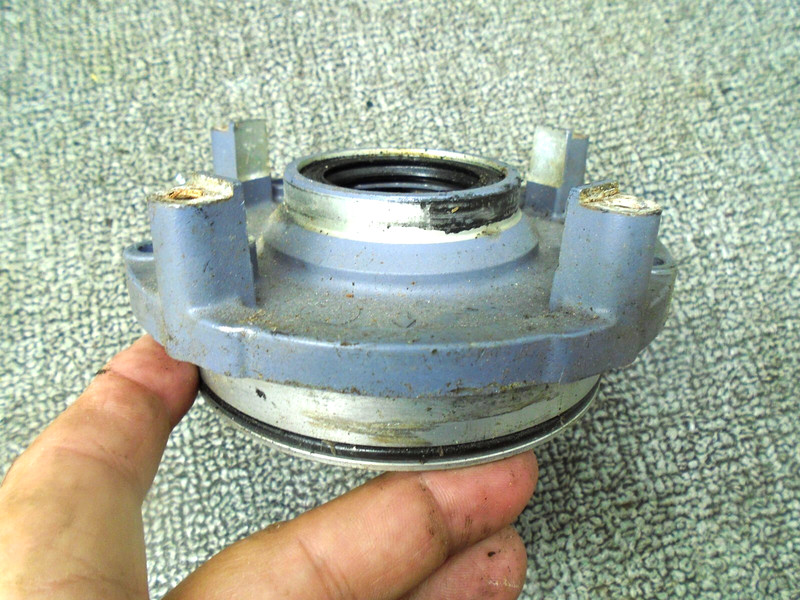 OX66 BEARING HOUSING 1 ASSY 67H-15163-00-1S Yamaha Outboard 1999-2005 150-200 Hp