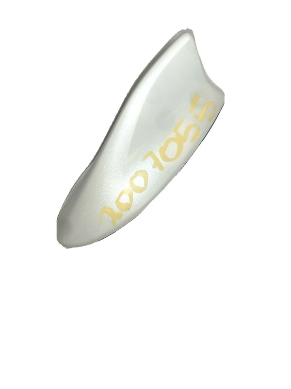 20 TOYOTA COROLLA SDN ROOF SHARK FIN ANTENNA ASSY PCODE 070 BLIZZARD PEALR OEM