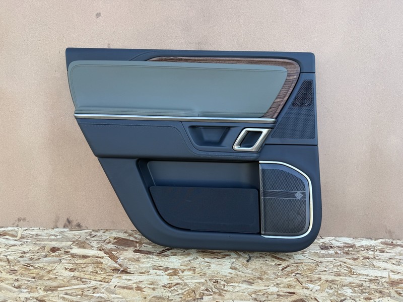 RIVIAN R1S 2022-2024 OEM REAR LEFT DRIVER DOOR PANEL ASSEMBLY (BLACK)