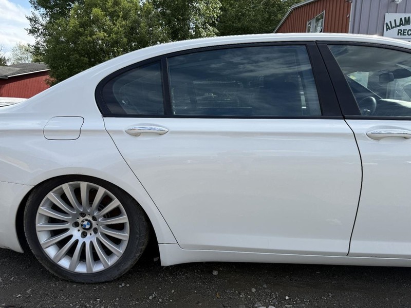2009-2015 BMW 750i Right Passenger Side Rear Door White