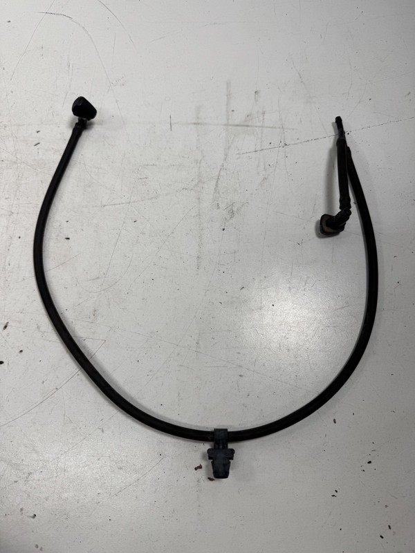 05-010 Honda Odyssey Windshield Washer Hose w/ Nozzles Black 76815-SHJ-A01ZA OEM