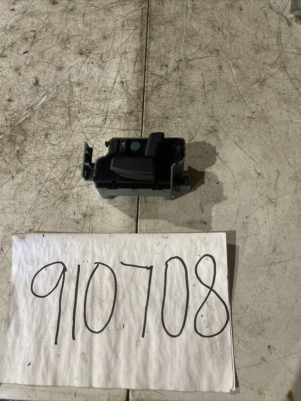 1986-1991Mercedes W126 560SEL 420SELFront Right Side Power Seat Switch