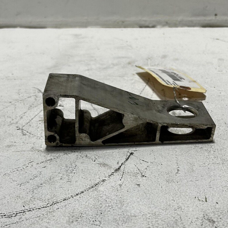 2014-2017 MERCEDES S550 RWD FRONT DRIVER SIDE REINFORCEMENT SUPPORT BRACKET OEM