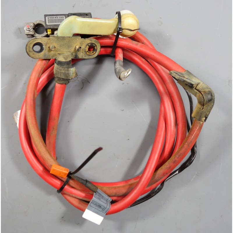 Damaged 1998-2003 BMW E39 5-Series 540i V8 Battery Positive Power Cable Set OEM
