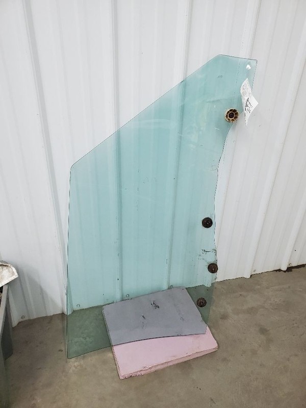 Driver Left Front Door Glass Limited 2 Door Fits 71-74 BUICK 296339