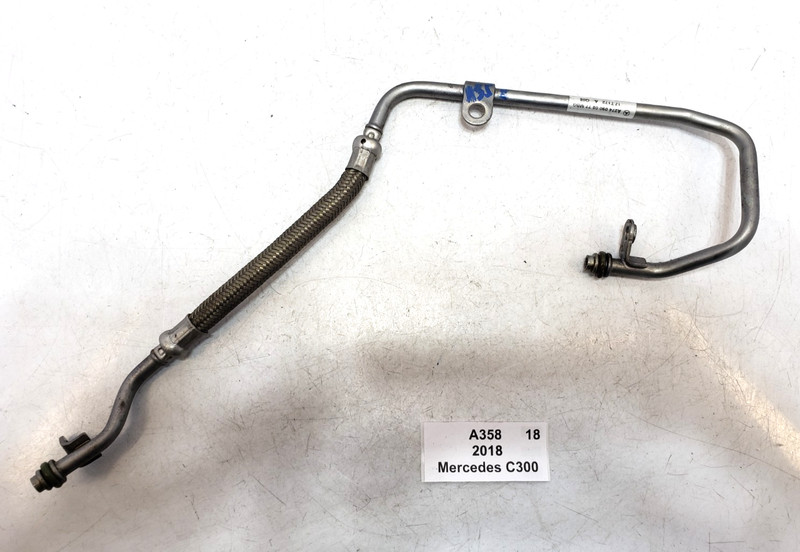 ✅ 15-19 OEM Mercedes C300 A205 2.0L Turbocharger Oil Feed Tube Hose Line