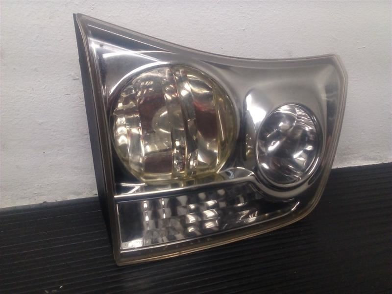 07-09 Lexus RX350 Rear Left Driver Liftgate Mounted Tail Lamp OEM 81590-0E010
