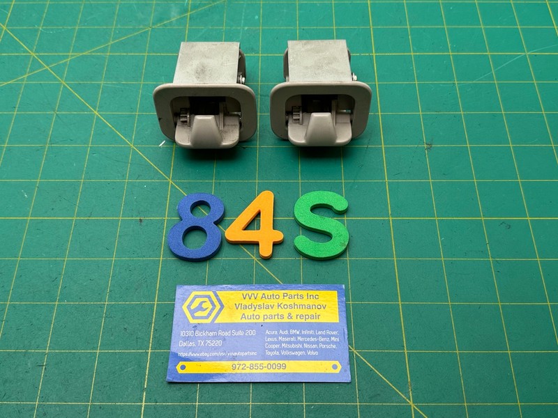 98-06 Mercedes-Benz CL500 CL55 ROOF HEADLINER COAT HOOK PAIR OEM