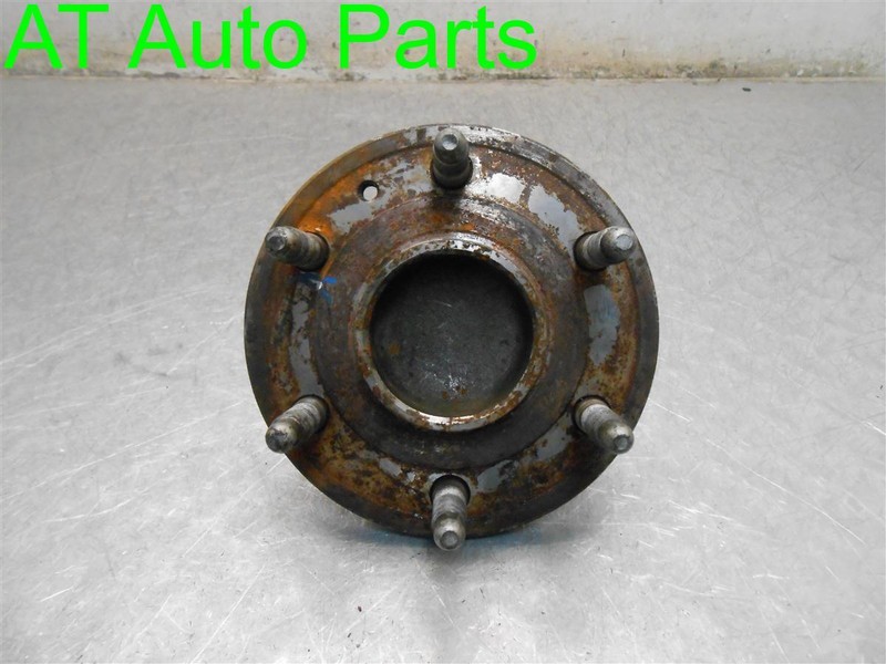 1999-2007 Sierra Silverado Tahoe Suburban Yukon 4X2 6-lug Wheel Hub OEM 15233111
