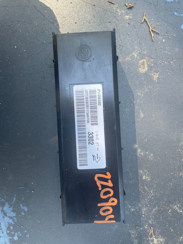 11-16 CHEVROLET CRUZE OEM INTERIOR FUSEBOX 13573302