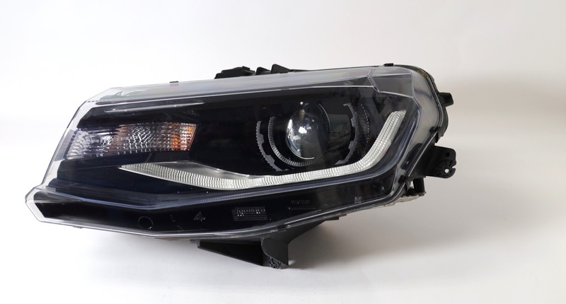 2017-2024 Camaro ZL1 Driver LH LED Headlight GM P/N 84364823 *USED*