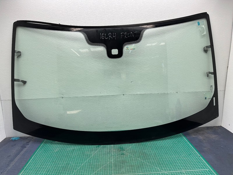 14-16 LAND ROVER LR4 FRONT WINDSHIELD GLASS WITH HEATED OEM
