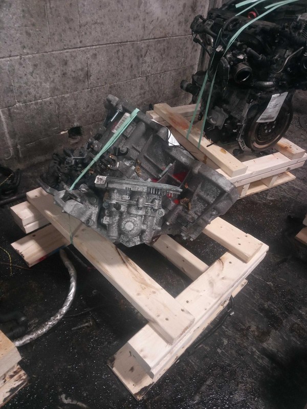 2023 Hyundai KONA Automatic Transmission Assembly 4WD OEM 20K Miles White