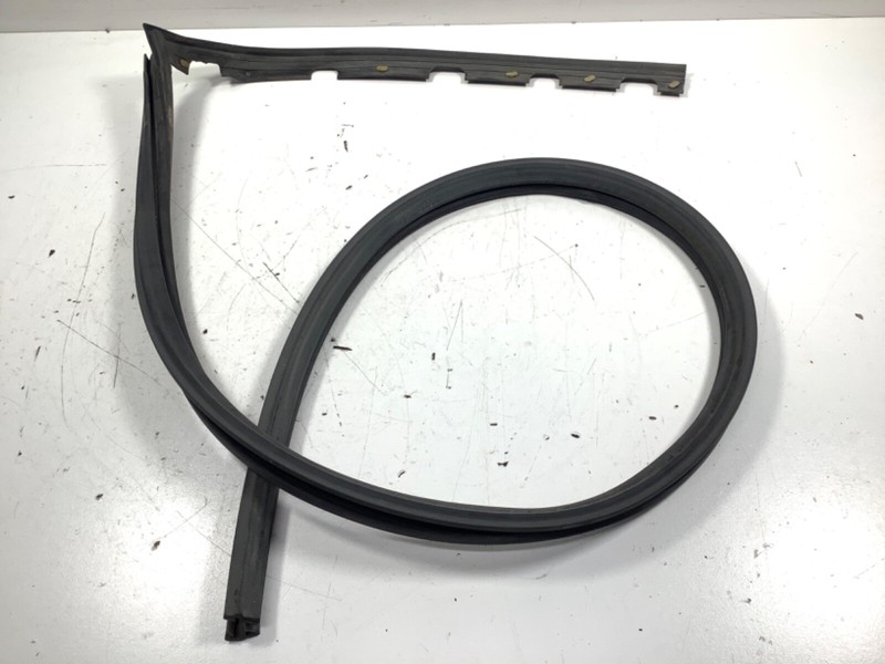 92-95 Honda Civic 2D 3D Left Door Sub-Seal Weatherstrip Rubber Seal Gasket OEM
