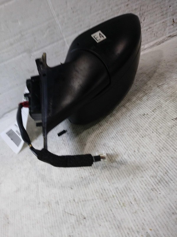 2019 Nissan Kicks Right Door Mirror Assembly Black OEM 664392 104K Miles