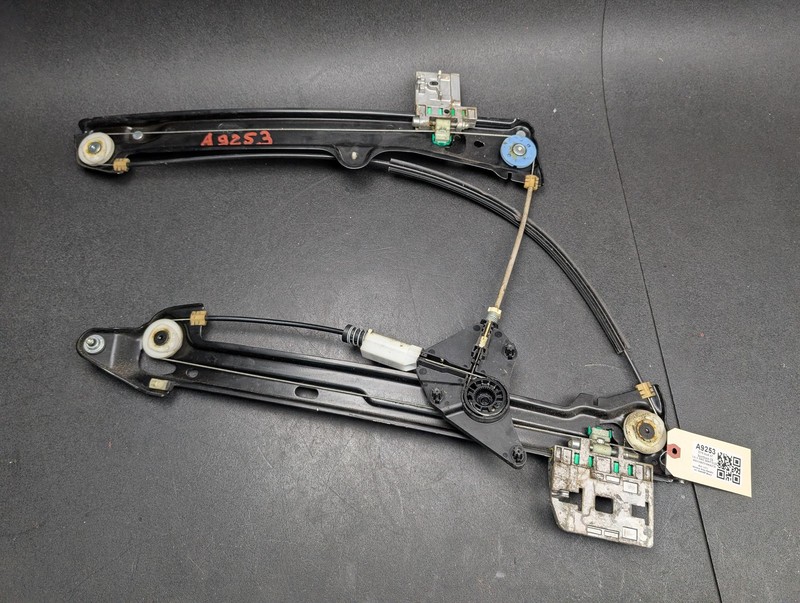 Front Left Door Window Regulator 2019 Audi A7 4K8837461 2020 2021 2022 2023 2024
