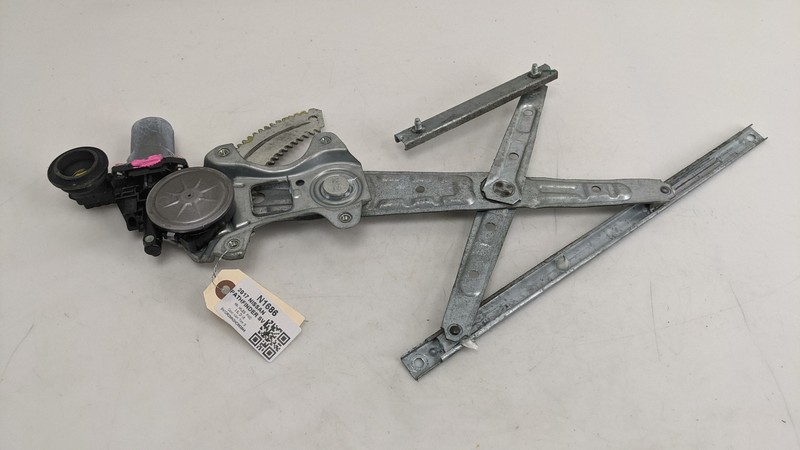 Right Rear Window Regulator Motor 82730-3KA0A 2017 Nissan Pathfinder 2013-2019